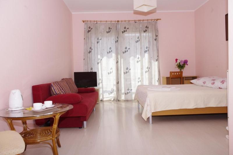Europe Guesthouse Narva Esterno foto