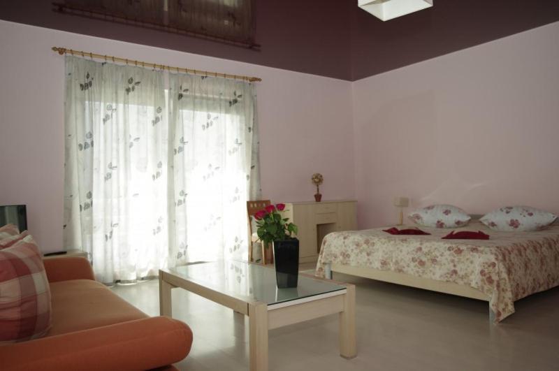 Europe Guesthouse Narva Esterno foto